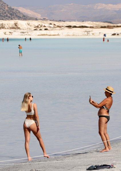 Salda Gölü'nün son ziyaretçileri