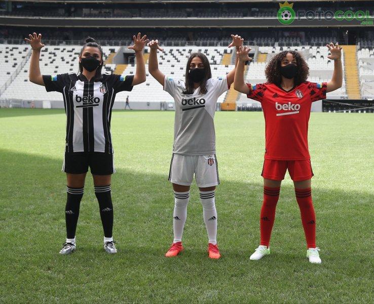 4 büyüklerin forma satış rakamları