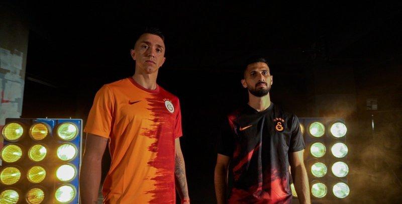 4 büyüklerin forma satış rakamları