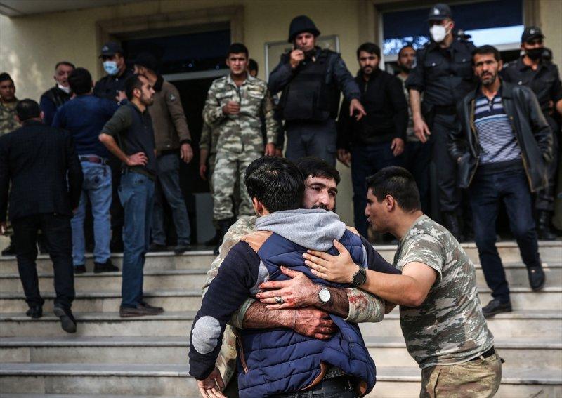 Ermenistan, Berde'de sivilleri hedef aldı