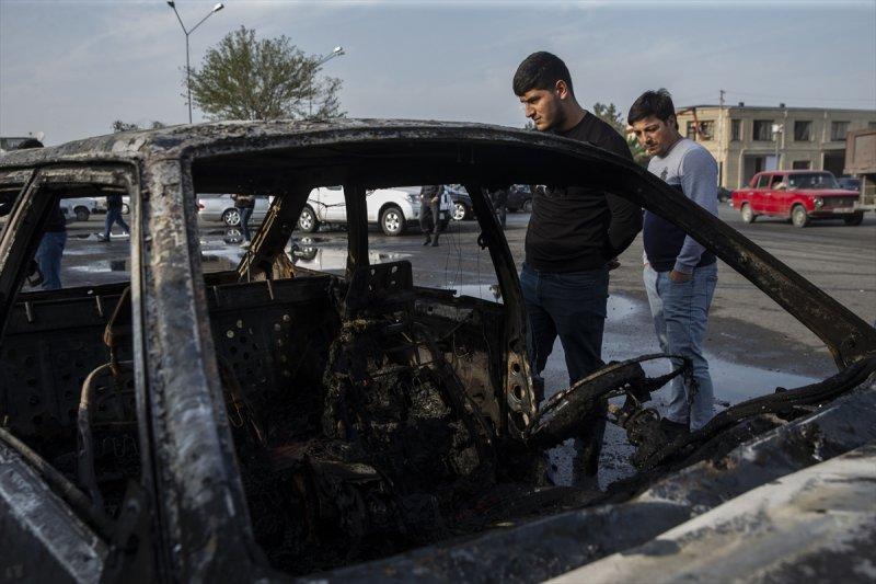 Ermenistan, Berde'de sivilleri hedef aldı