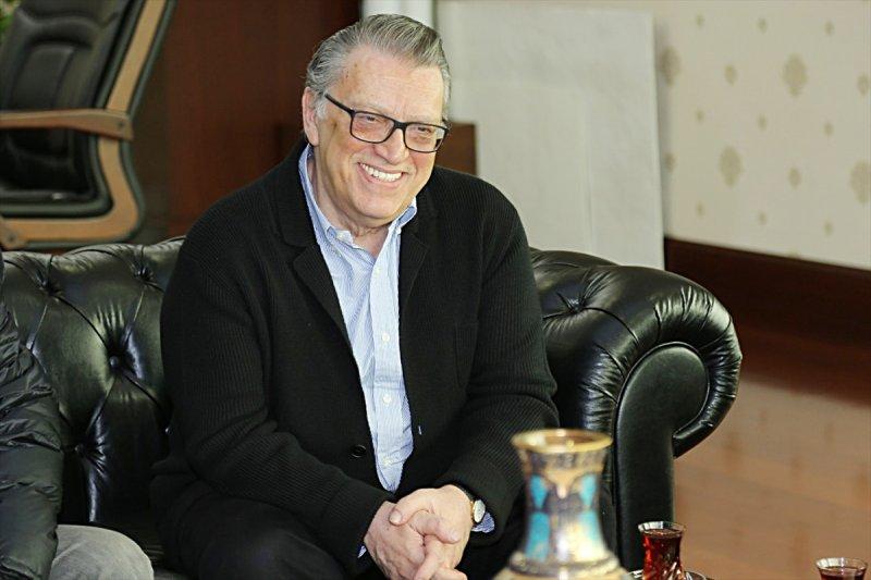 Mesut Yılmaz hayatını kaybetti