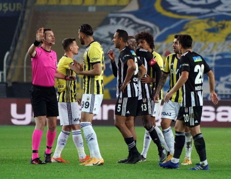 Fenerbahçe'de stoper adayları