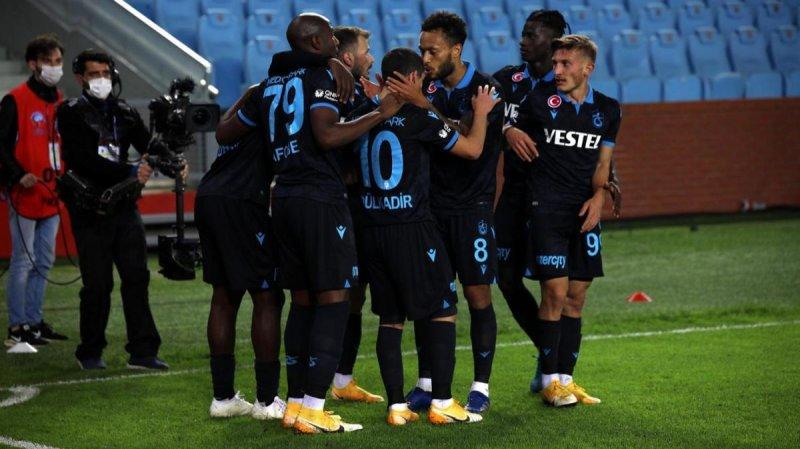 Trabzonsporlu futbolculara teklif yağıyor