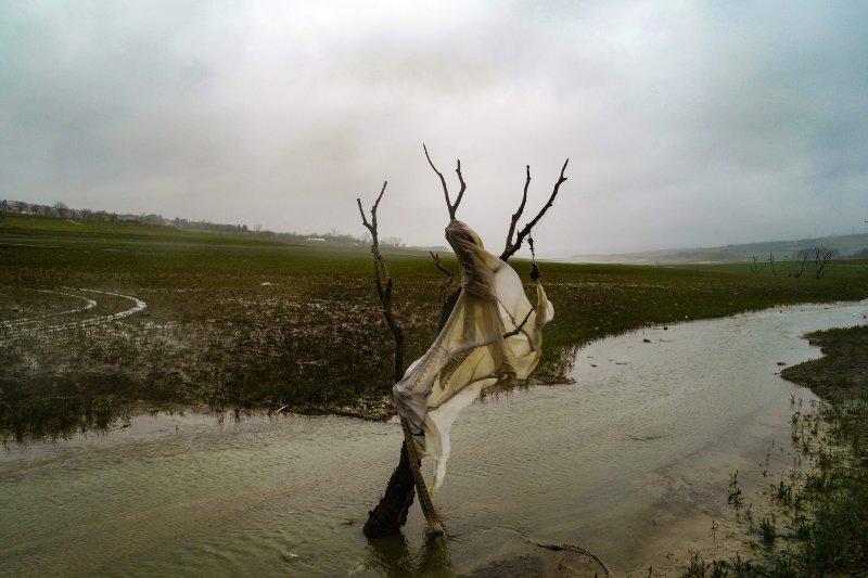 Sazlıdere Barajı’nda sular çekildi