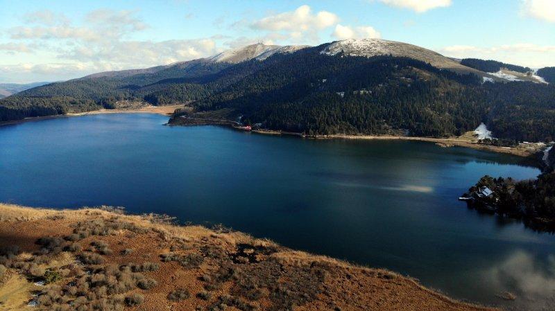 Bolu'da sonbahar yaprakları, karla buluştu