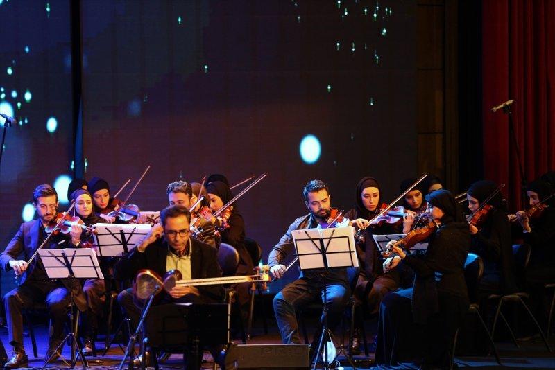İran'da korona günlerinde online konser