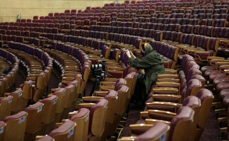 İran'da korona günlerinde online konser