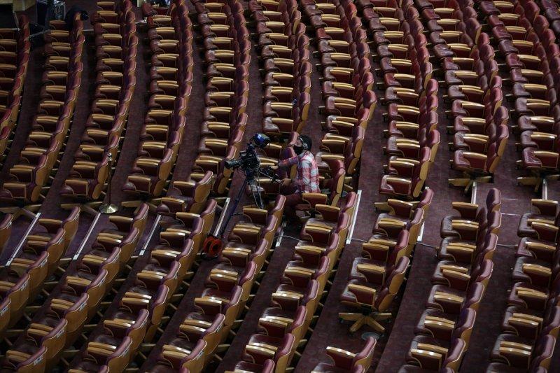 İran'da korona günlerinde online konser