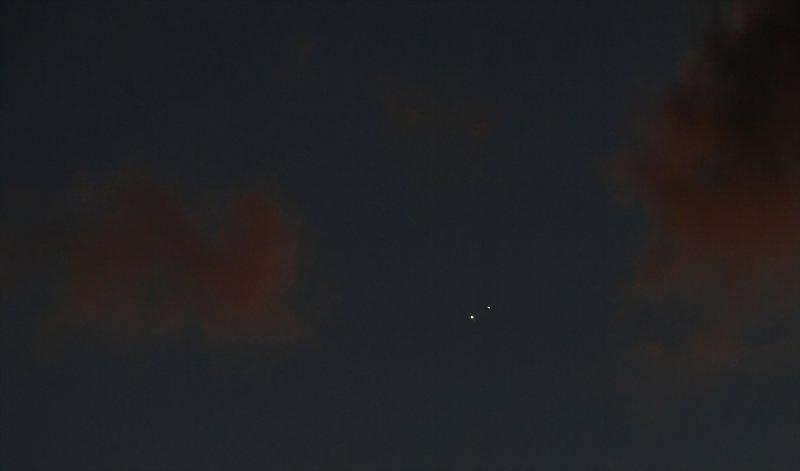 Jüpiter ve Satürn buluşması gerçekleşti