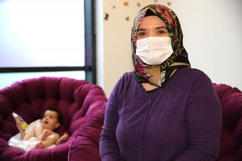 Diyarbakır'da bebeklere jakuzi ve masajla gelişim desteği