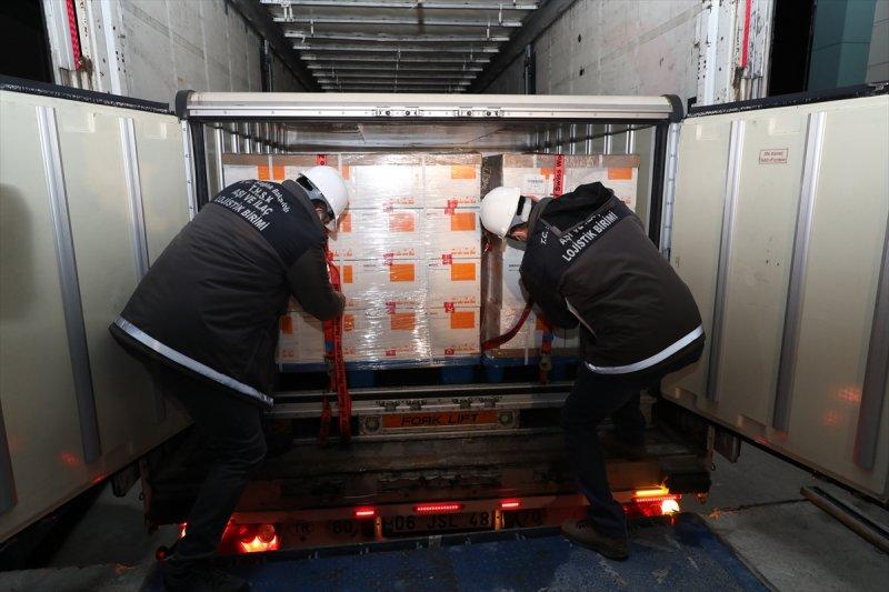 Depolardaki koronavirüs aşısı görüntülendi