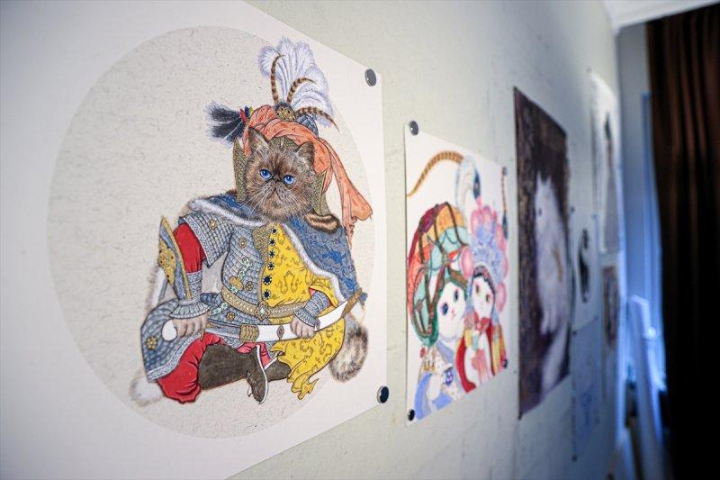 Çinli sanatçı, yerleştiği İstanbul'da Türk-İslam motifleri ile Çin sanatını sentezliyor