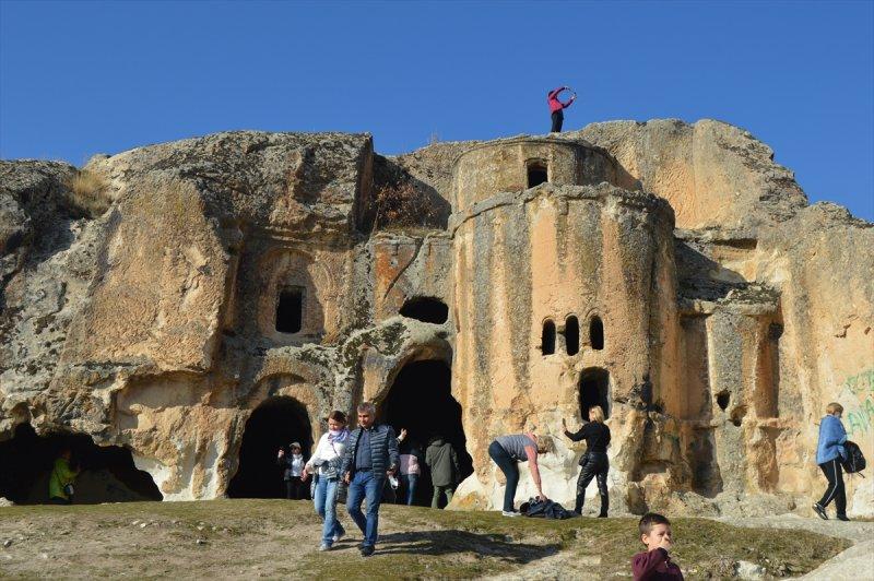Frig Vadisi'ne yeni yılda turist ilgisi