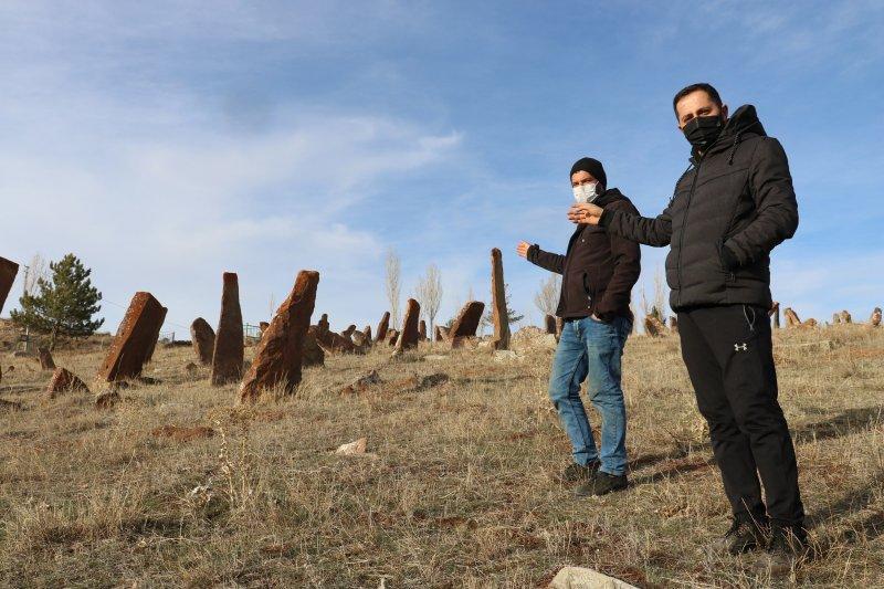 Sivas'ın 4 asırlık mezar taşları