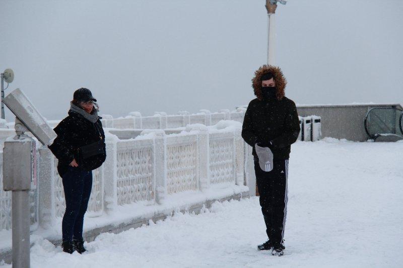Çamlıca'dan kar manzaraları