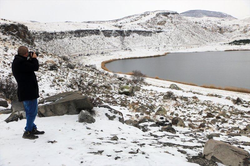 Aksaray'daki Narlıgöl, beyaz gelinliği ile ziyaretçilerini ağırlıyor - Resim 2