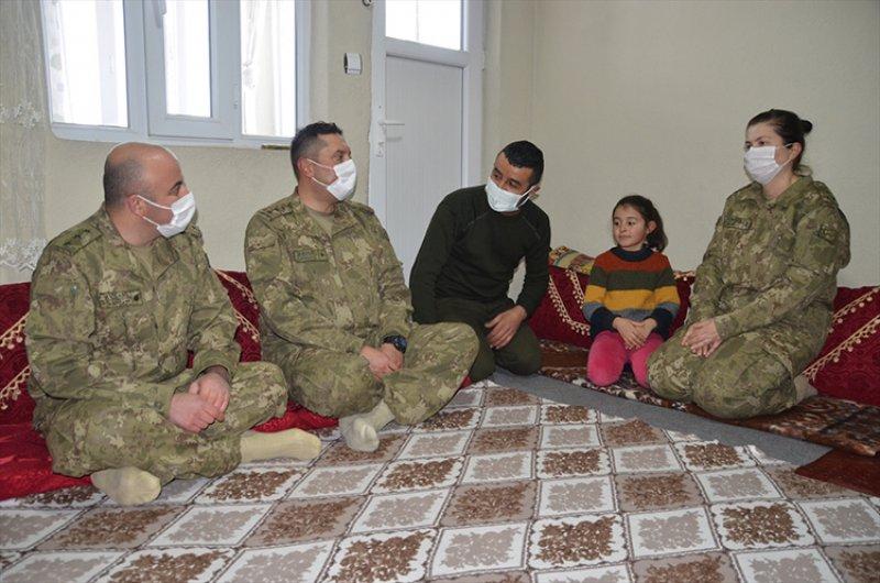 Kardan Anıtkabir yapan aileye Ankara daveti