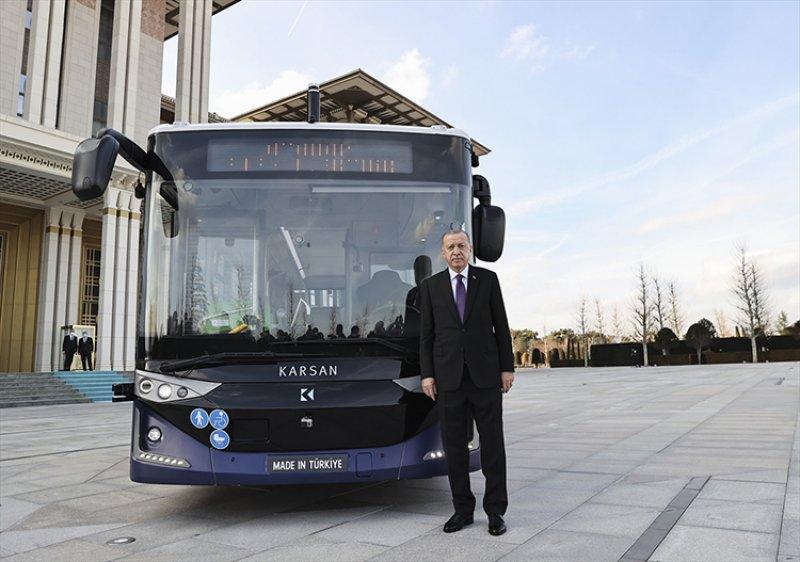 Türkiye'nin sürücüsüz elektrikli otobüsü