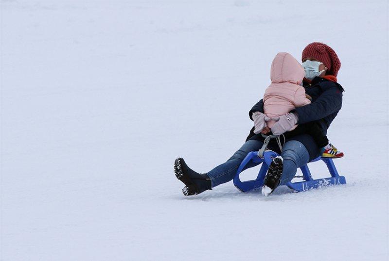Denizli'de kayak sezonu açıldı