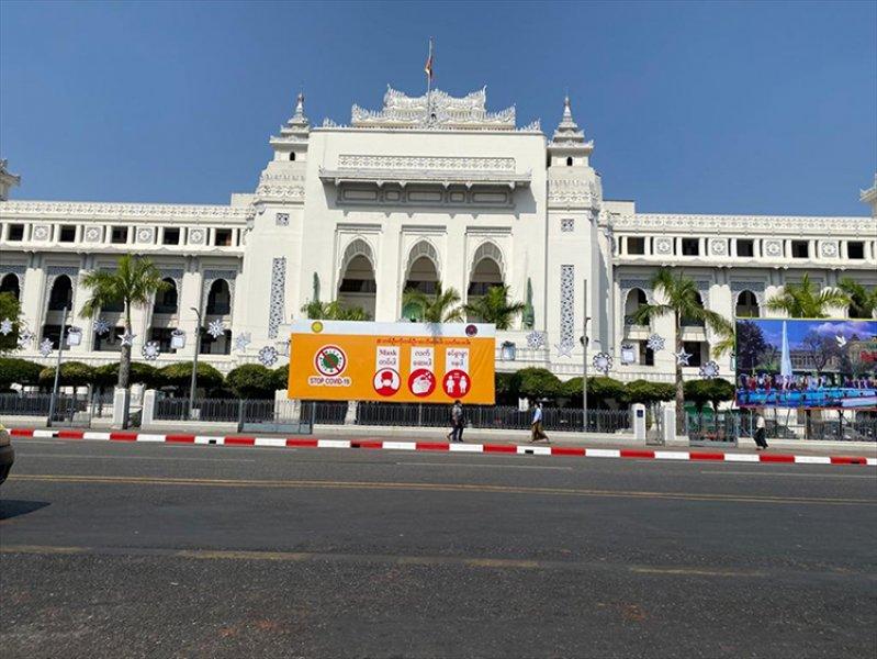 Myanmar ordusu yönetime el koydu
