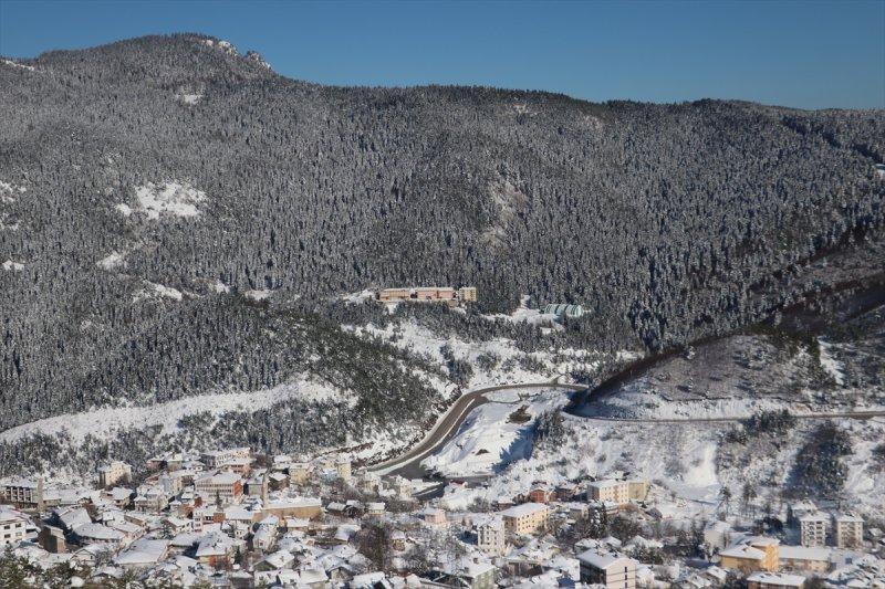 Karla kaplı Küre Dağları'nda görsel şölen