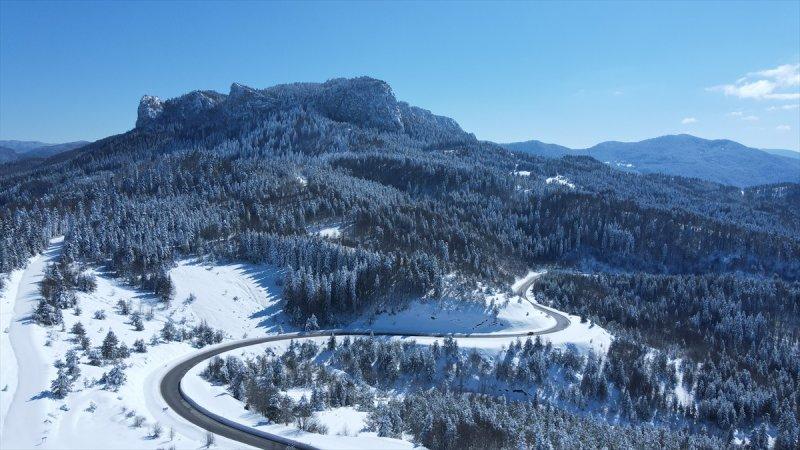 Karla kaplı Küre Dağları'nda görsel şölen