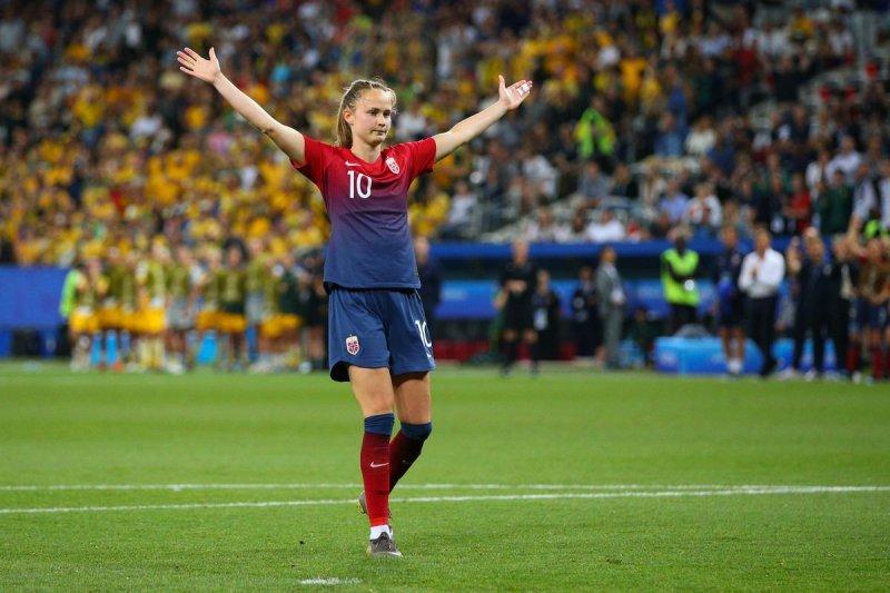 Dünyanın en iyi kadın futbolcuları 