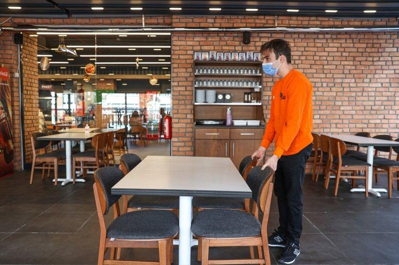 İstanbul'da kontrollü normalleşmenin ilk günü