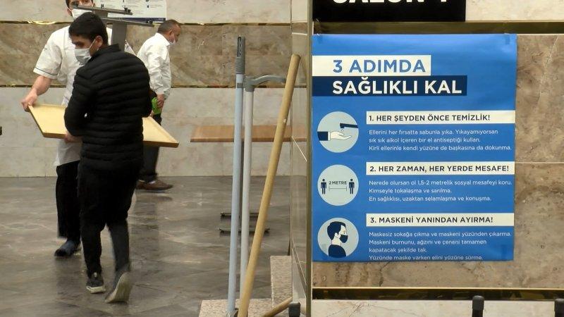 İstanbul'da kontrollü normalleşmenin ilk günü