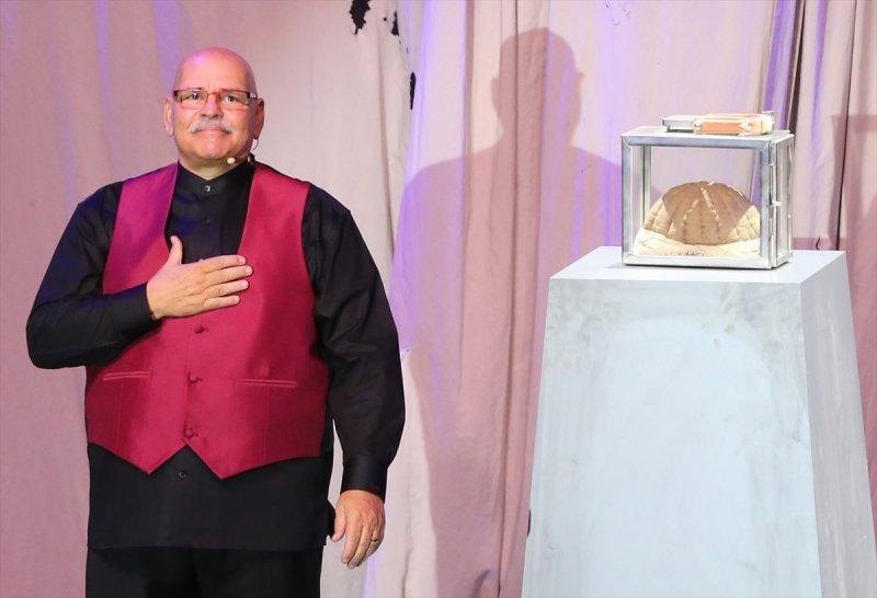 Fotoğraflarla Rasim Öztekin