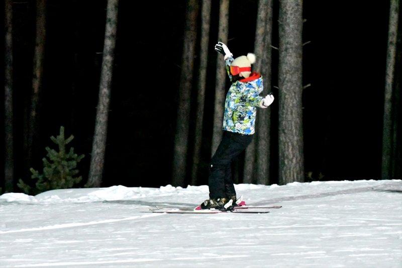 Cıbıltepe Kayak Merkezi'nde gece kayak keyfi