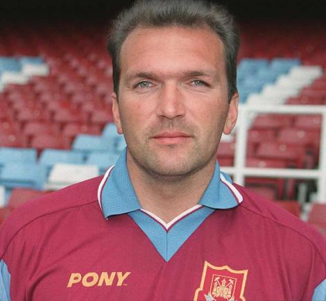 Futbolcuların ilginç sözleşme istekleri