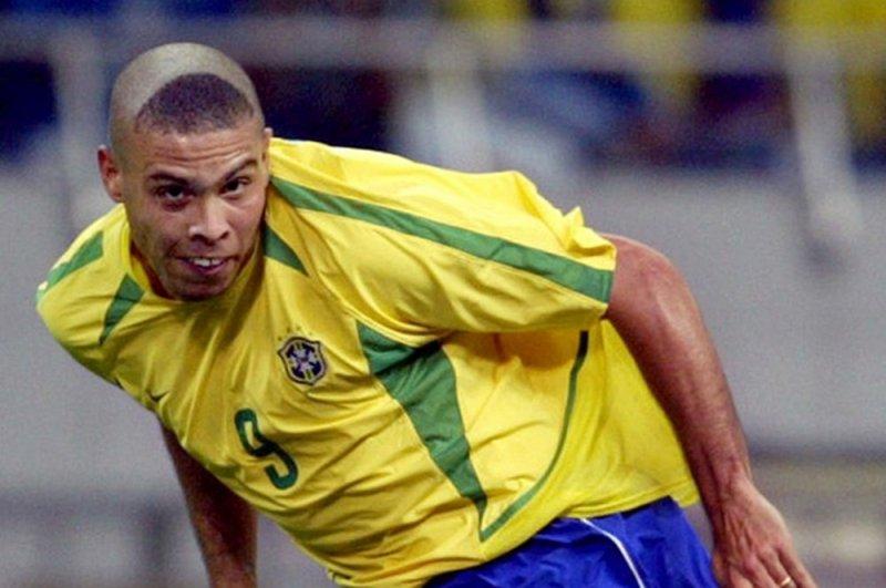 Futbolcuların ilginç saç stilleri