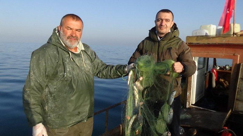 Van Gölü’nde inci kefali bereketi	