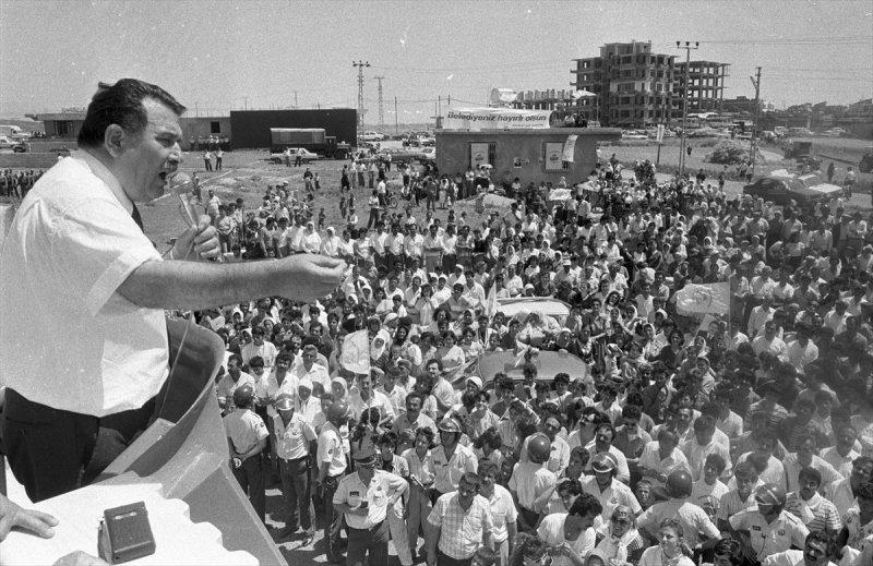 Yıldırım Akbulut hayatını kaybetti