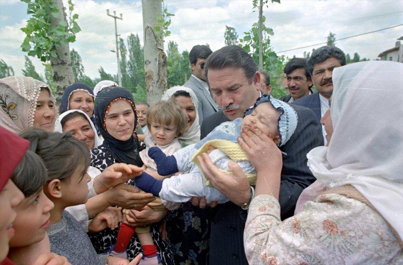 Yıldırım Akbulut hayatını kaybetti