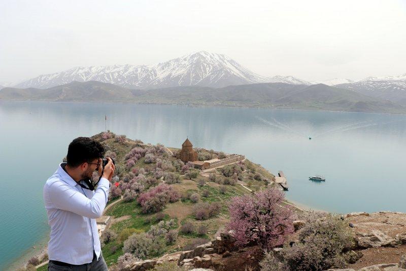 Akdamar Adası'nda kısıtlama sessizliği