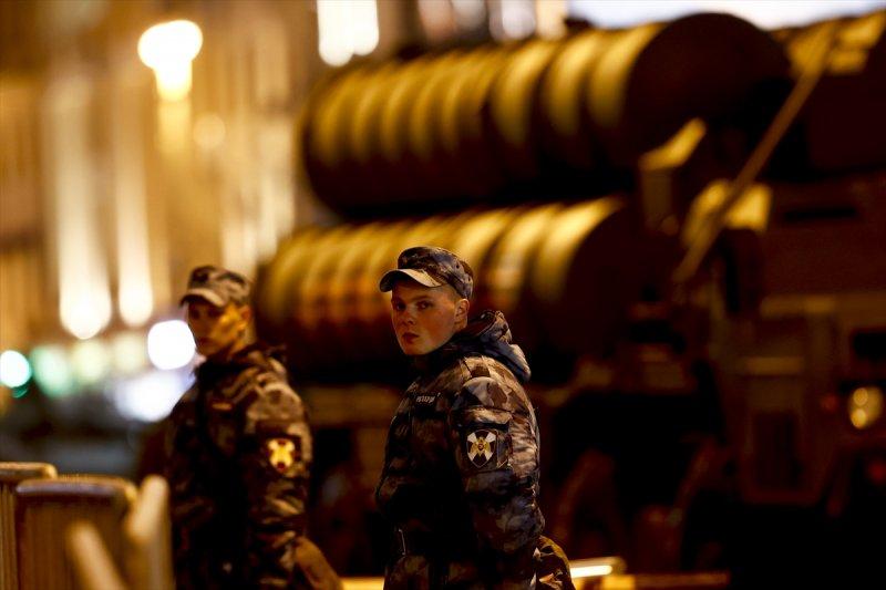 Moskova'da askeri geçit töreni provası