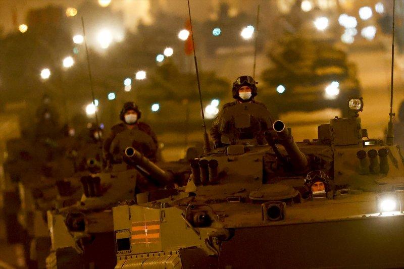 Moskova'da askeri geçit töreni provası