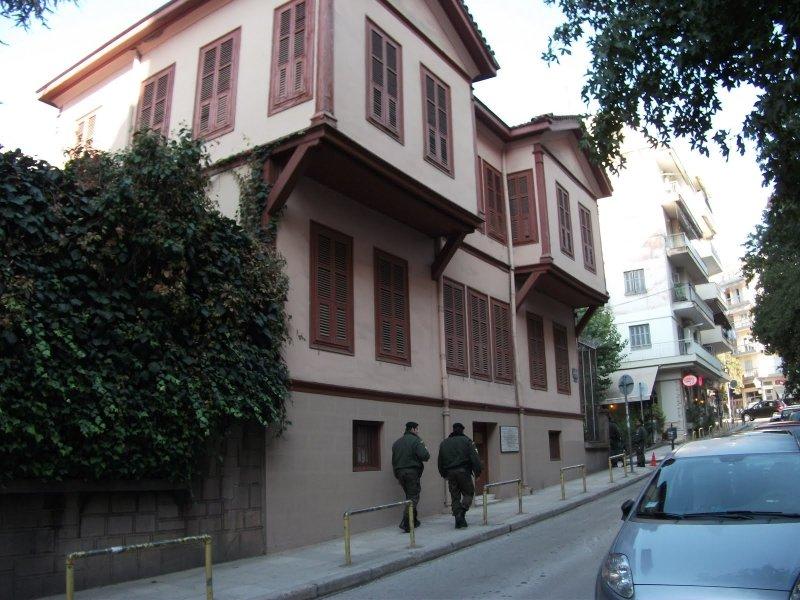 Ünlü yazarların hayata gözlerini açtıkları evler