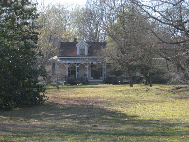 Ünlü yazarların hayata gözlerini açtıkları evler