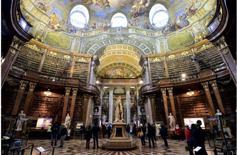 Dünyanın en önemli görkemli kütüphaneleri