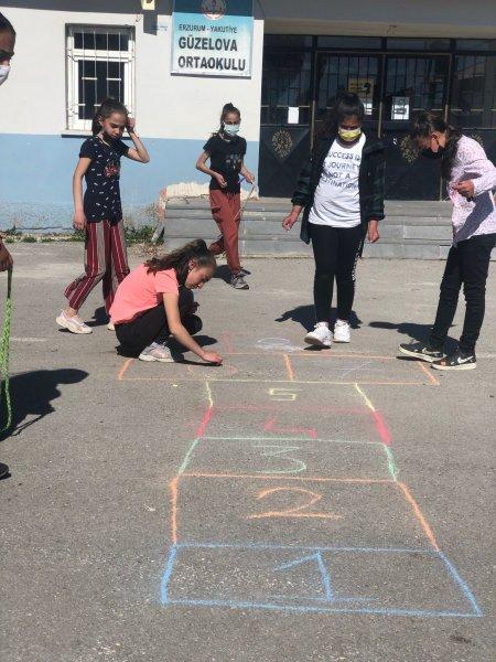 Yüz yüze eğitim başladı