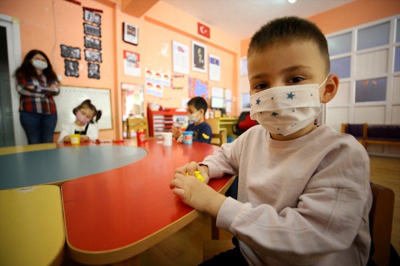 Yüz yüze eğitim başladı