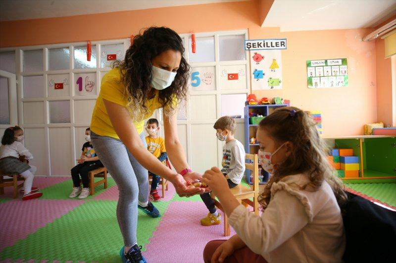 Yüz yüze eğitim başladı