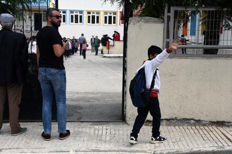 Yüz yüze eğitim başladı