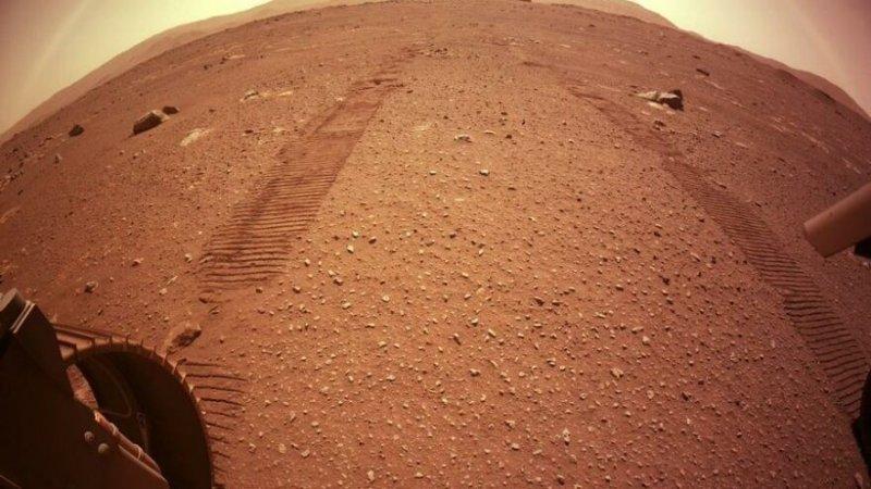 Perseverance'ın Mars'taki ilk 100 gününden fotoğraflar