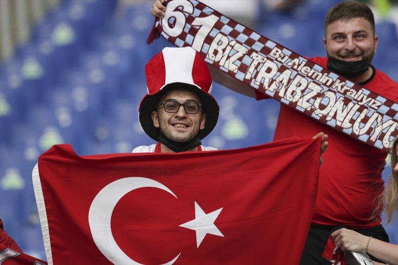 Euro 2020 Türkiye - İtalya maçından kareler