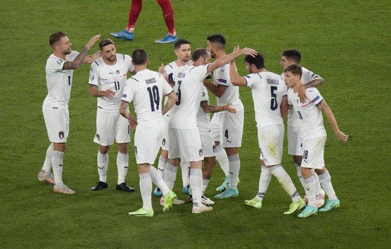 Euro 2020 Türkiye - İtalya maçından kareler